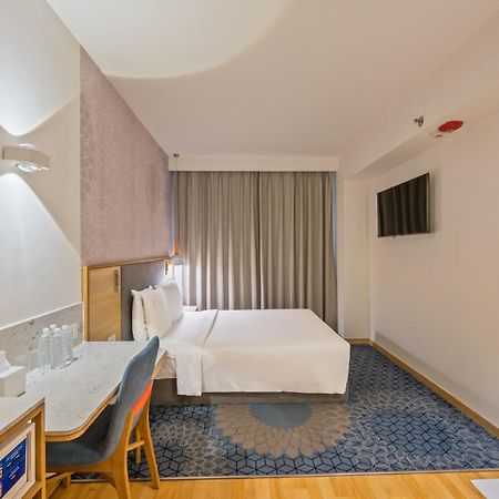 Holiday Inn Express Bengaluru Whitefield Itpl By Ihg Εξωτερικό φωτογραφία