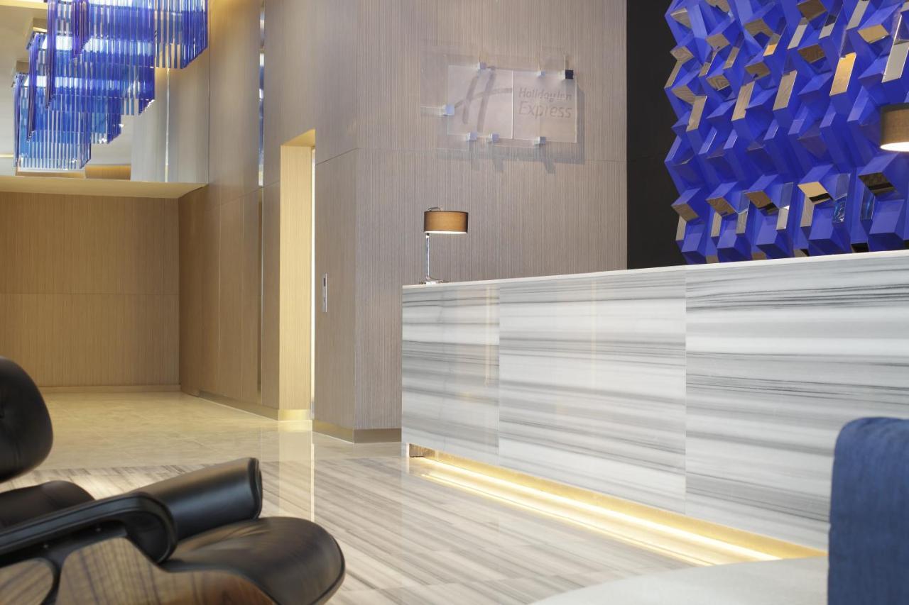 Holiday Inn Express Bengaluru Whitefield Itpl By Ihg Εξωτερικό φωτογραφία